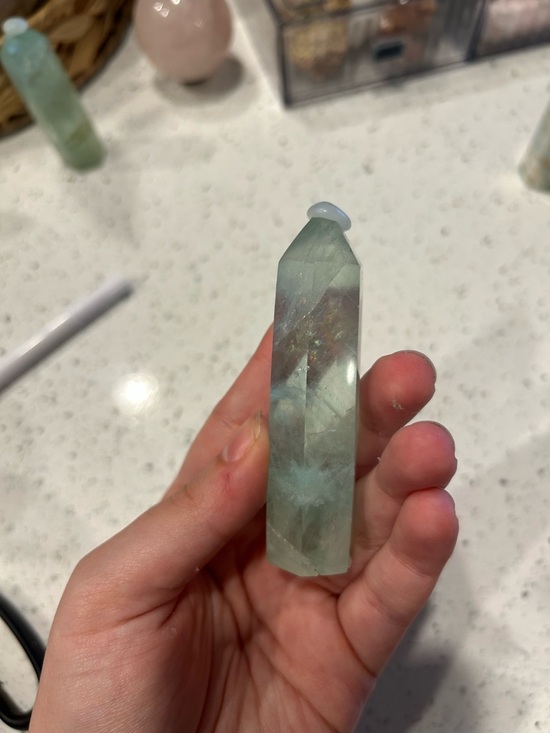 HUGE RAINBOWS Green Fluorite Point Crystal Tower - Picture 3 of 10